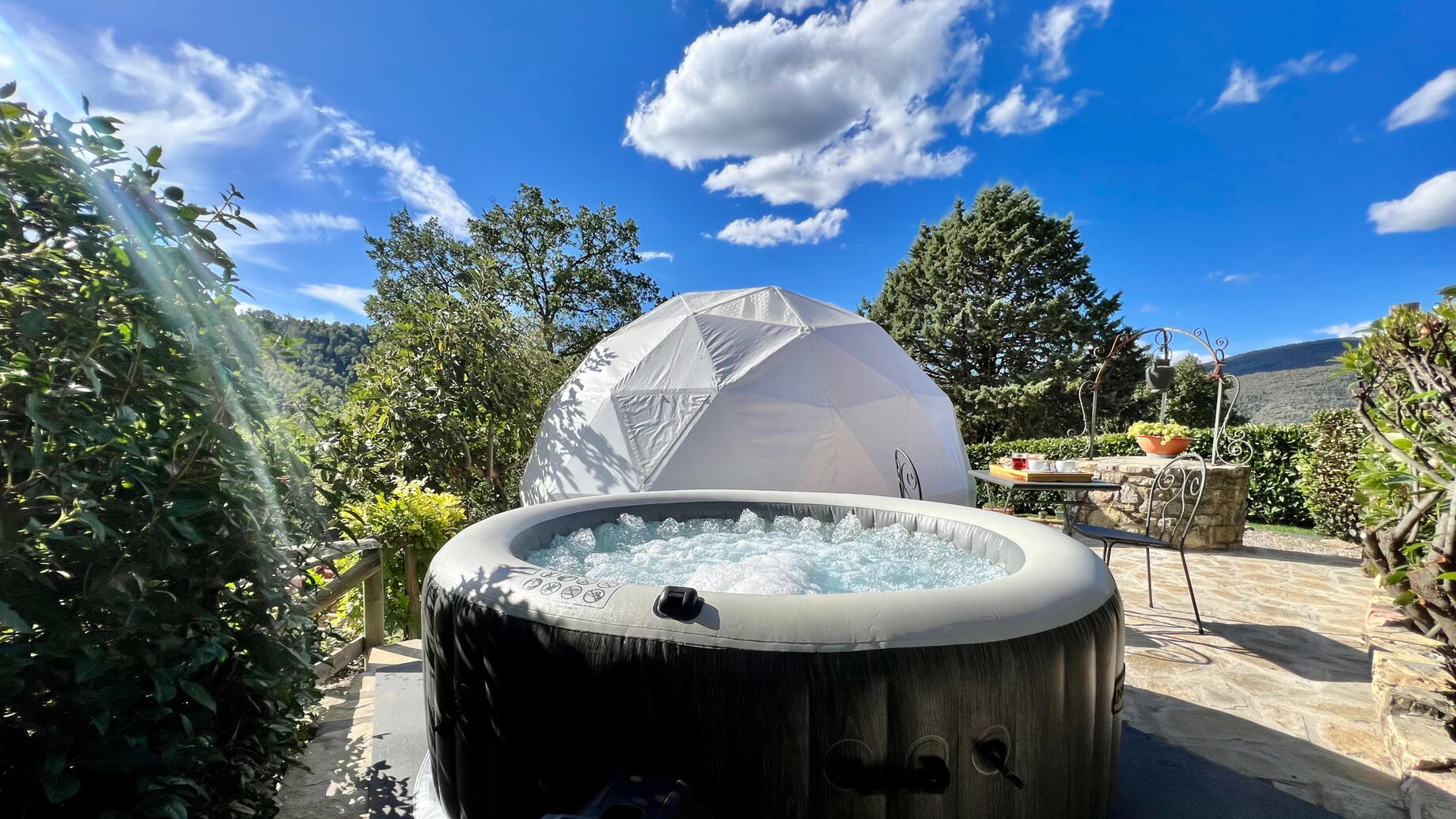 bubble room tuscany jacuzzi